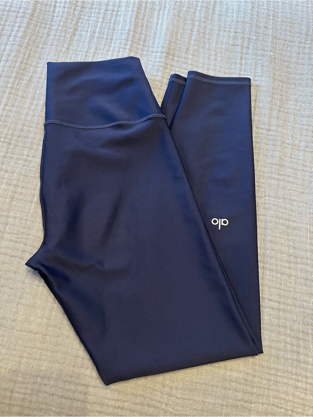 ALO Yoga High-Waist Navy Shiny Leggings S